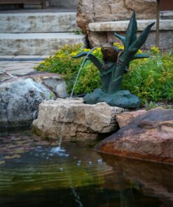 Aquascape Frog on Reed Spitter (MPN 78305)